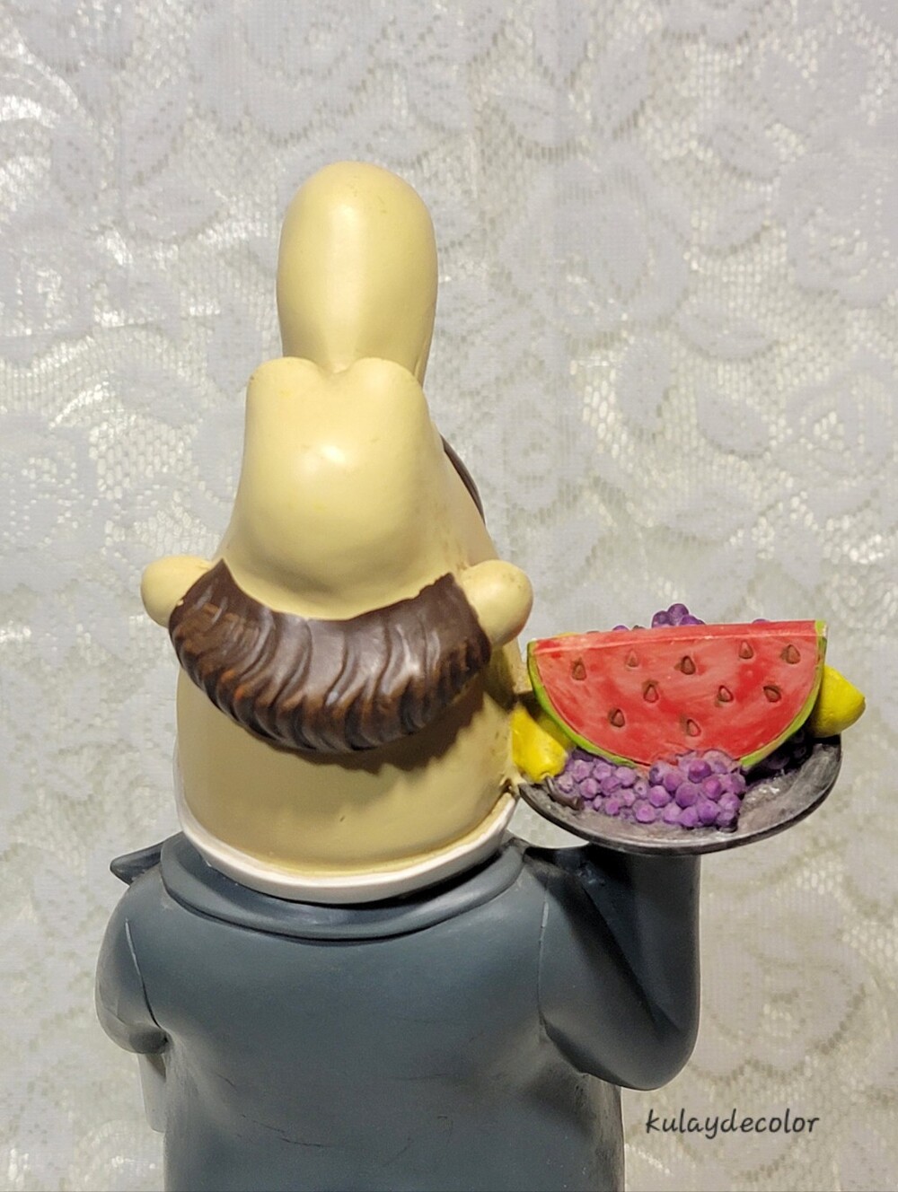 Vintage Resin Butler Figurine Long Nose Fruit Tray Statue 16” Tall Kitchen Decor - Picture 12 of 16